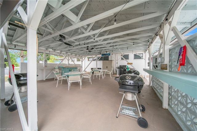 3490 N Key DR 518, North Fort Myers, FL 33903