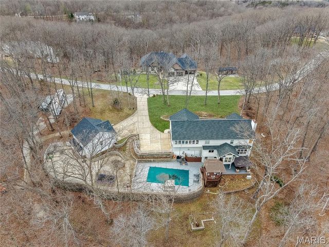 50 Sunfish Drive, Defiance, MO 63341