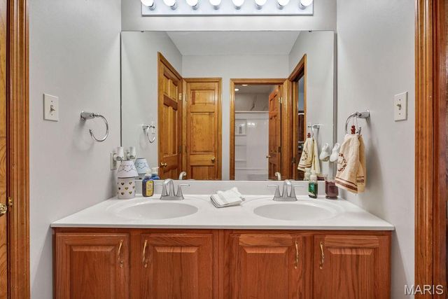 50 Sunfish Drive, Defiance, MO 63341
