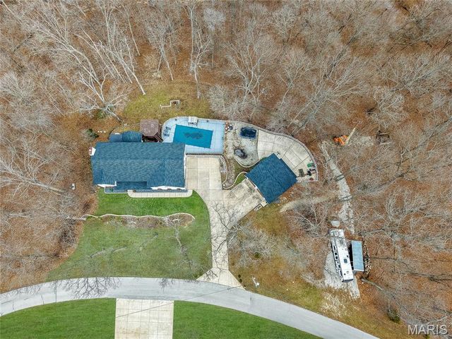 50 Sunfish Drive, Defiance, MO 63341