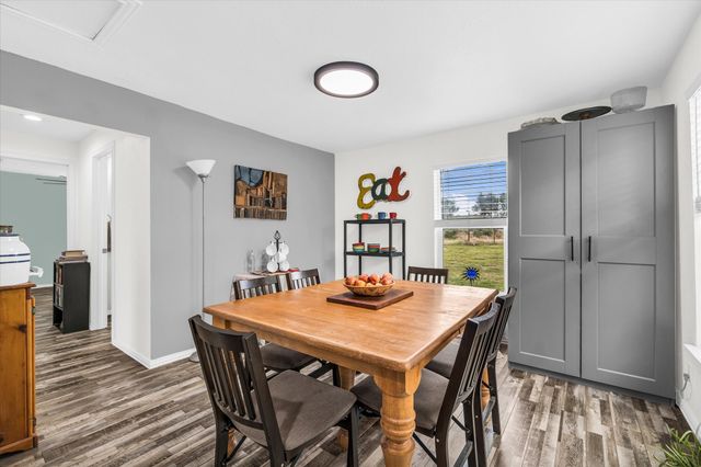 1037 County Road 2004, Glen Rose, TX 76043