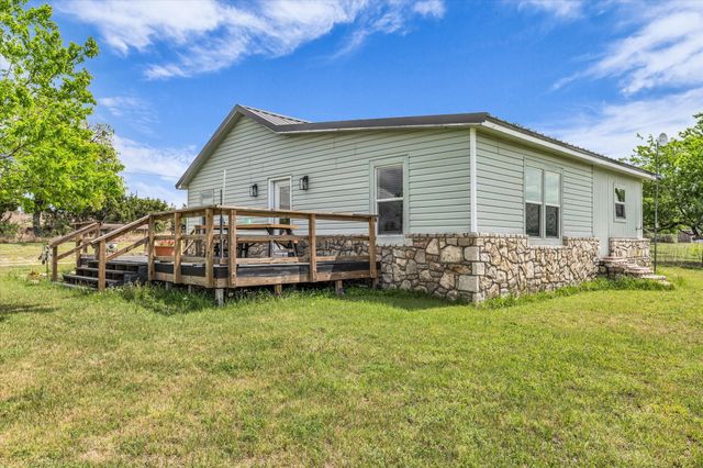 1037 County Road 2004, Glen Rose, TX 76043