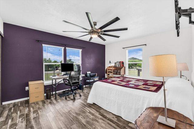 1037 County Road 2004, Glen Rose, TX 76043
