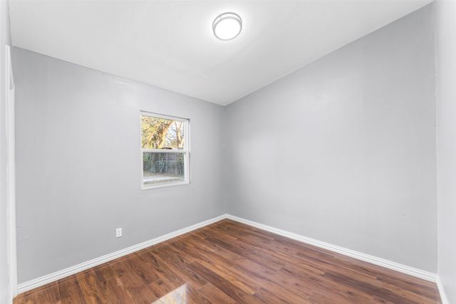 916 Wilkinson, Mesquite, TX 75149