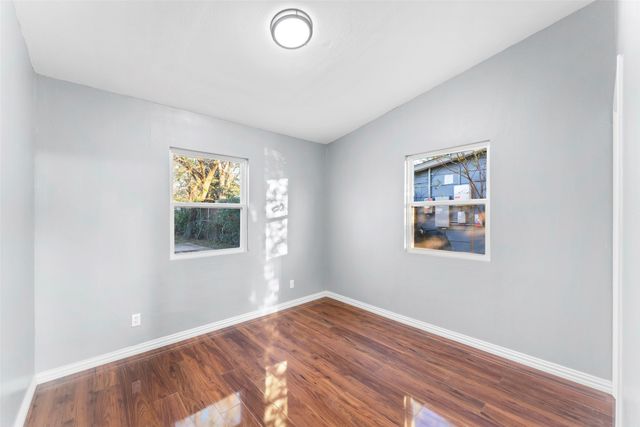 916 Wilkinson, Mesquite, TX 75149