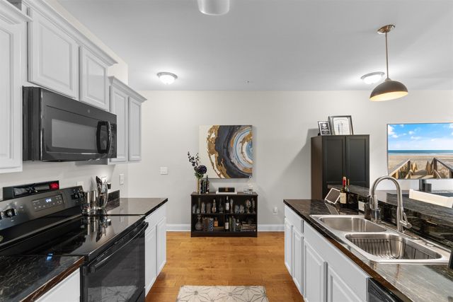 181 Ella Kinley Cir Unit 302, Myrtle Beach, SC 29588