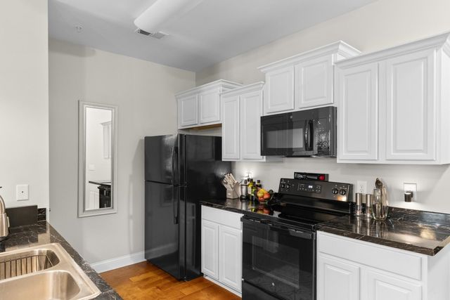 181 Ella Kinley Cir Unit 302, Myrtle Beach, SC 29588