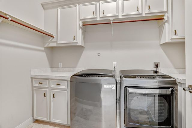 16203 Villa Fontana Way, Houston, TX 77068