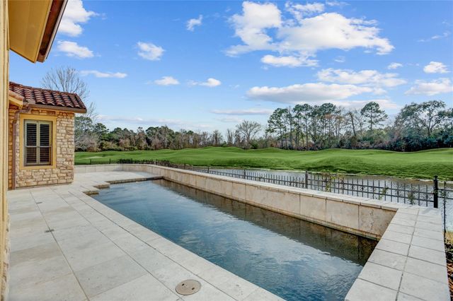 16203 Villa Fontana Way, Houston, TX 77068