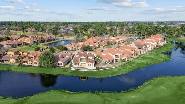 16203 Villa Fontana Way, Houston, TX 77068