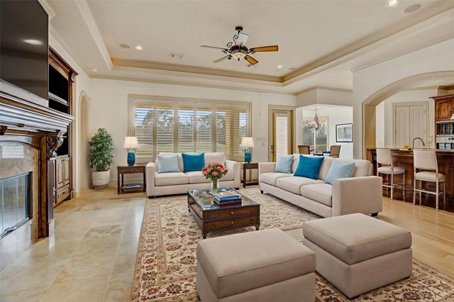 16203 Villa Fontana Way, Houston, TX 77068