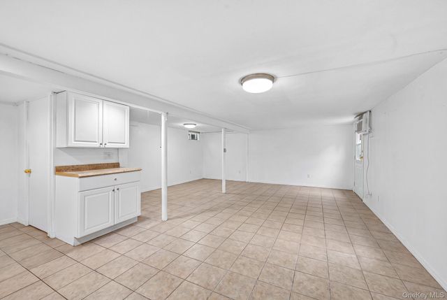 152 Parkwood Drive, Shirley, NY 11967