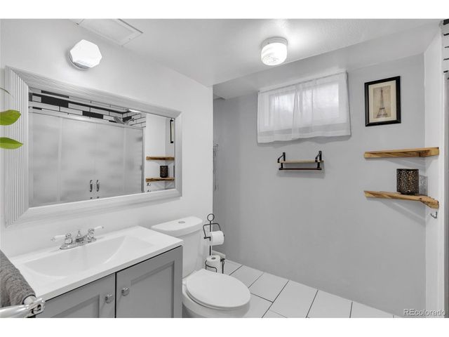 12446 E Alaska Pl, Aurora, CO 80012