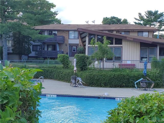 166 Sierra Vista Lane, Valley Cottage, NY 10989