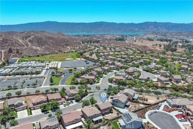 41005 Crimson Pillar Lane, Lake Elsinore, CA 92532