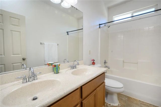 41005 Crimson Pillar Lane, Lake Elsinore, CA 92532