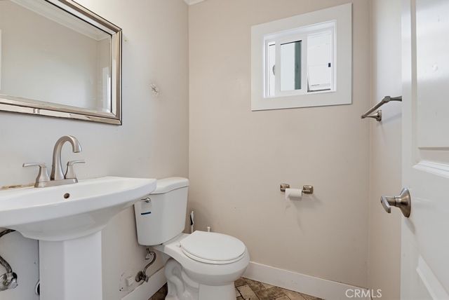 113 W Wilken Way, Anaheim, CA 92802