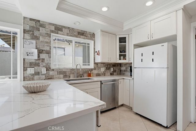 113 W Wilken Way, Anaheim, CA 92802
