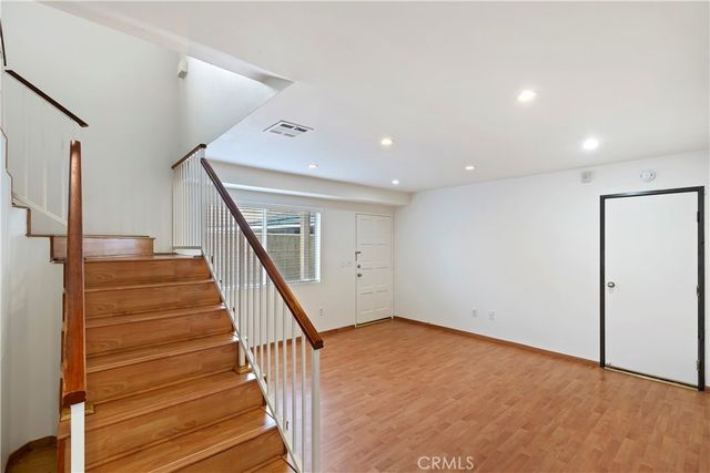 20721 Roseton, Lakewood, CA 90715
