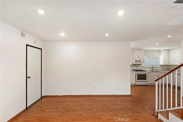 20721 Roseton, Lakewood, CA 90715