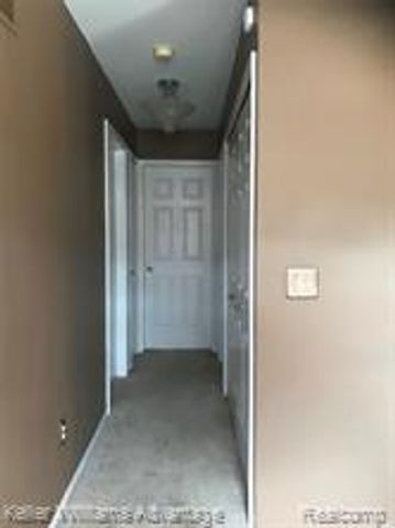 233 Tucker Street, Pontiac, MI 48341
