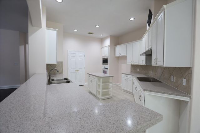 11411 Old Mission Road, Houston, TX 77095