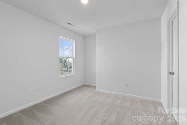 386 Hollingswood Drive, Statesville, NC 28625