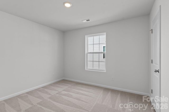 386 Hollingswood Drive, Statesville, NC 28625