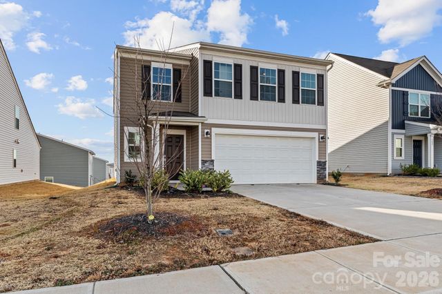 386 Hollingswood Drive, Statesville, NC 28625