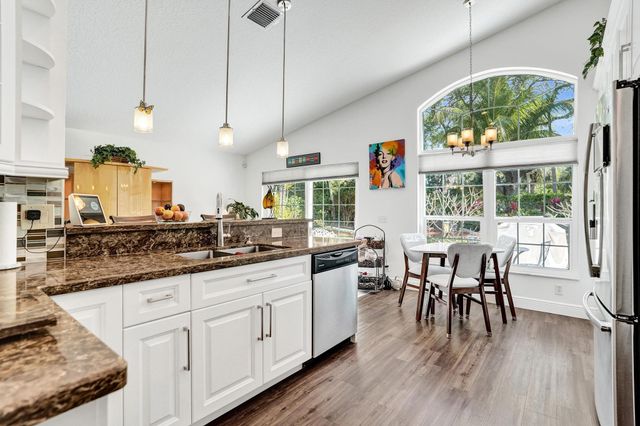 6842 Dogwood Lane, Margate, FL 33063