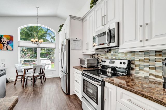 6842 Dogwood Lane, Margate, FL 33063