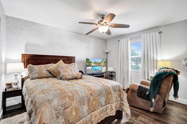 6842 Dogwood Lane, Margate, FL 33063