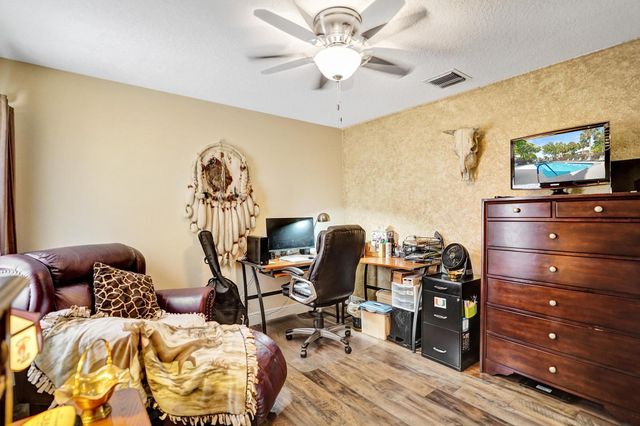 6842 Dogwood Lane, Margate, FL 33063