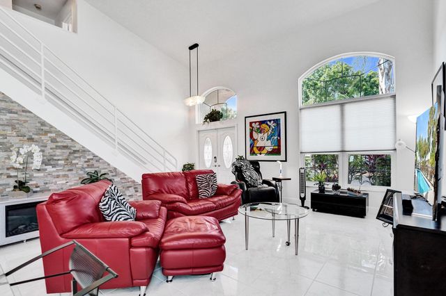 6842 Dogwood Lane, Margate, FL 33063