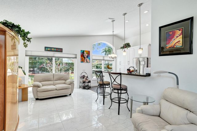 6842 Dogwood Lane, Margate, FL 33063