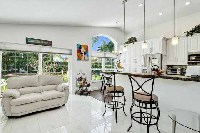 6842 Dogwood Lane, Margate, FL 33063