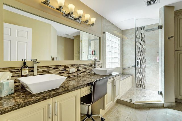 6842 Dogwood Lane, Margate, FL 33063