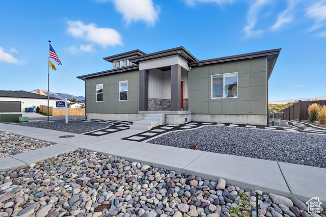 791 W 20 N, Hyrum, UT 84319