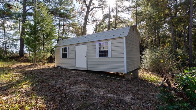 5725 Private Road 2075, Centerville, TX 75833