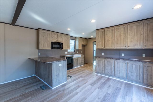 5725 Private Road 2075, Centerville, TX 75833