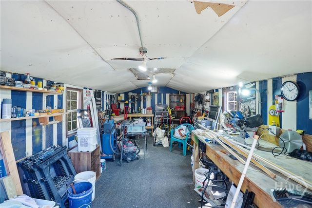 124 Edgewater Drive, Bloomingdale, GA 31302