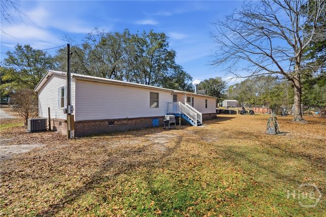 124 Edgewater Drive, Bloomingdale, GA 31302