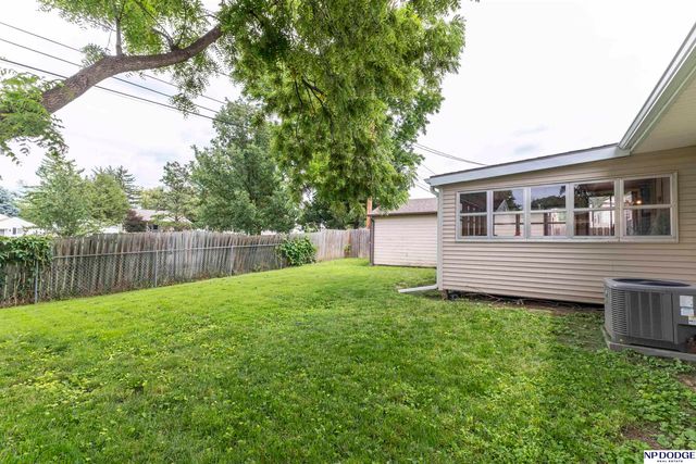 2622 Avenue H, Council Bluffs, IA 51501