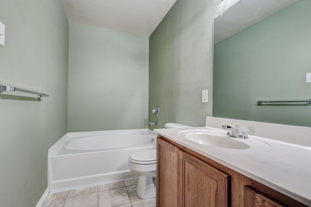 12752 Pricklybranch Drive, Fort Worth, TX 76244