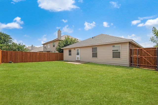 12752 Pricklybranch Drive, Fort Worth, TX 76244
