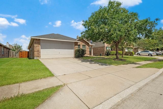 12752 Pricklybranch Drive, Fort Worth, TX 76244