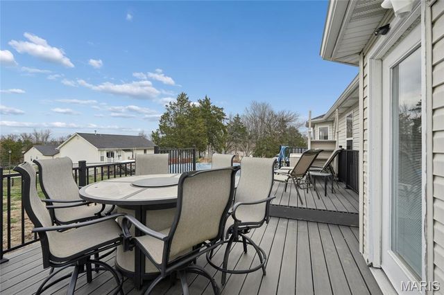 2307 W Ridge Drive, Festus, MO 63028