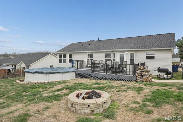 2307 W Ridge Drive, Festus, MO 63028