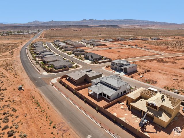 4816 W 2820 S, Hurricane, UT 84737