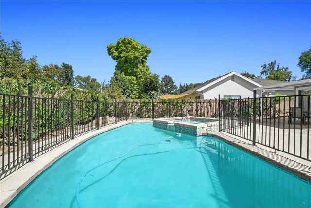151 E Wistaria, Arcadia, CA 91006